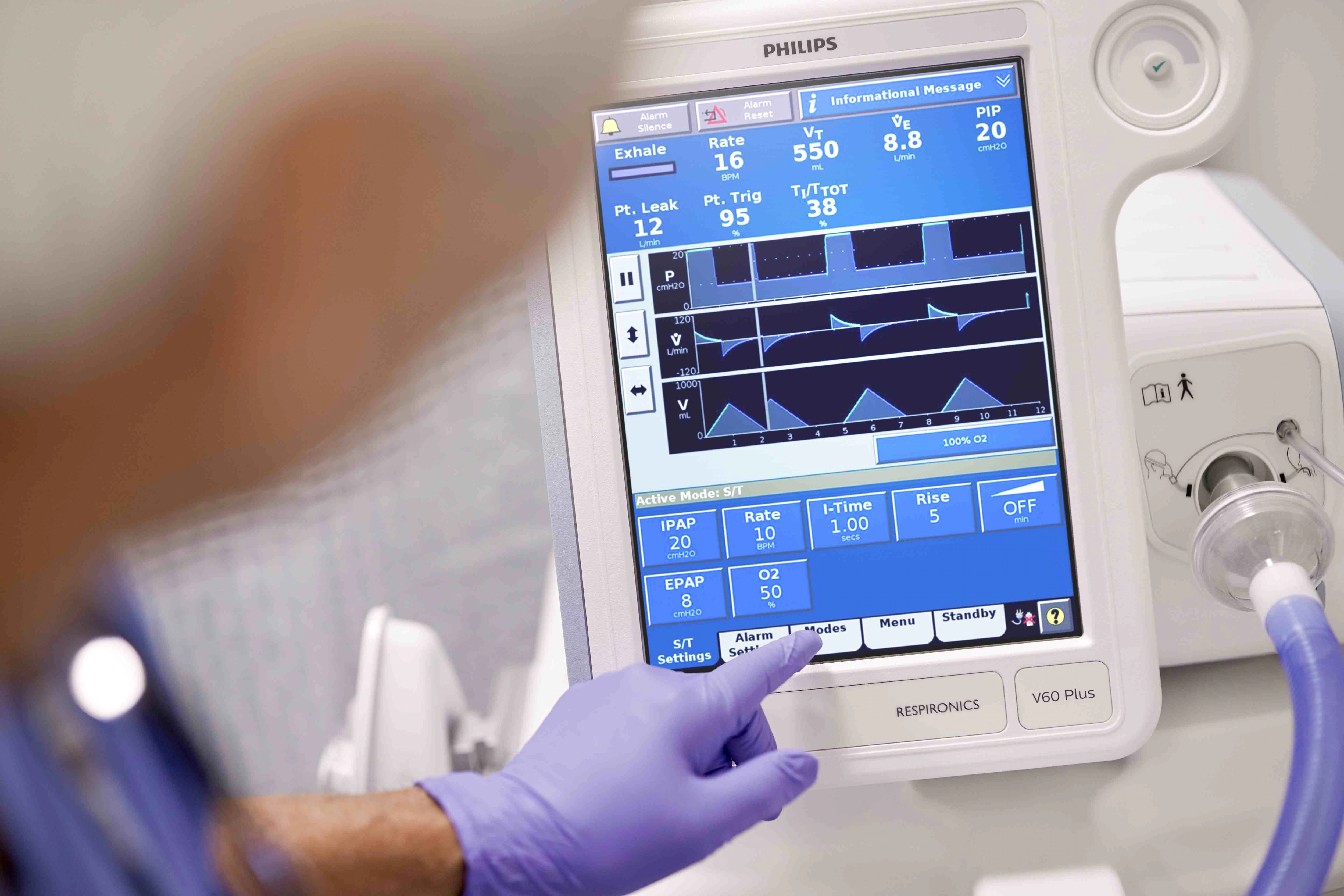 COVID-19: Philips accelera la produzione di prodotti per la terapia intensiva